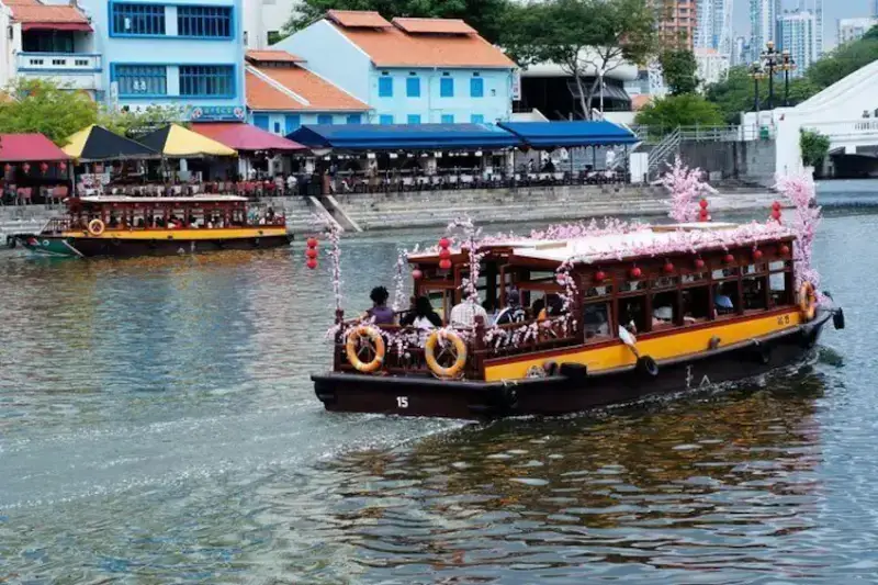 Singapore River cruise